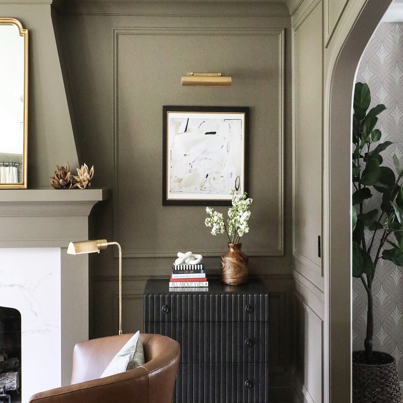 best paint colors for selling a house